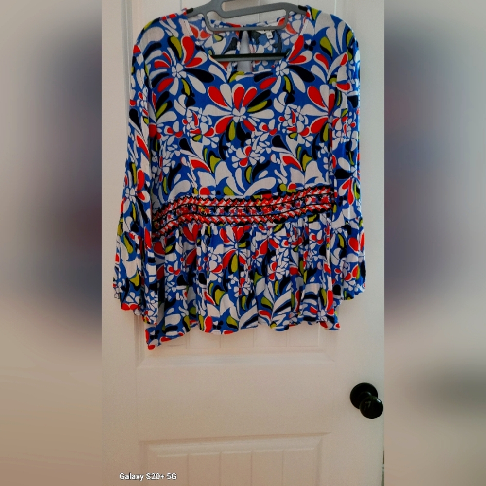 Floral Women's Top - Multicolor